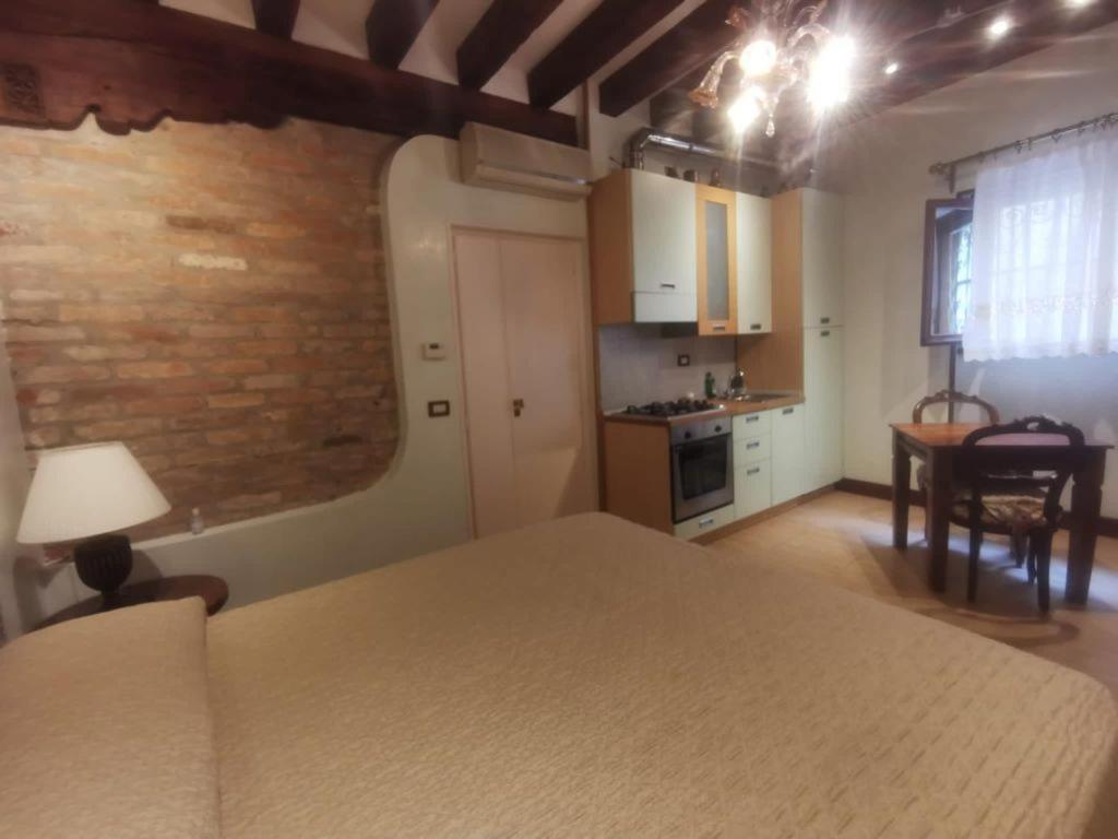 Canal View Studio Flat Venezia Esterno foto